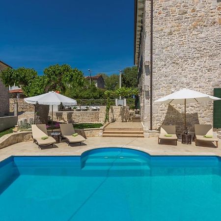 Beautiful Stone House - Villa Parentium With Private Pool Dračevac Εξωτερικό φωτογραφία